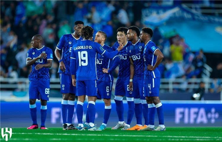 تشكيل مباراه الهلال ضد الطائي والقنوات الناقلة